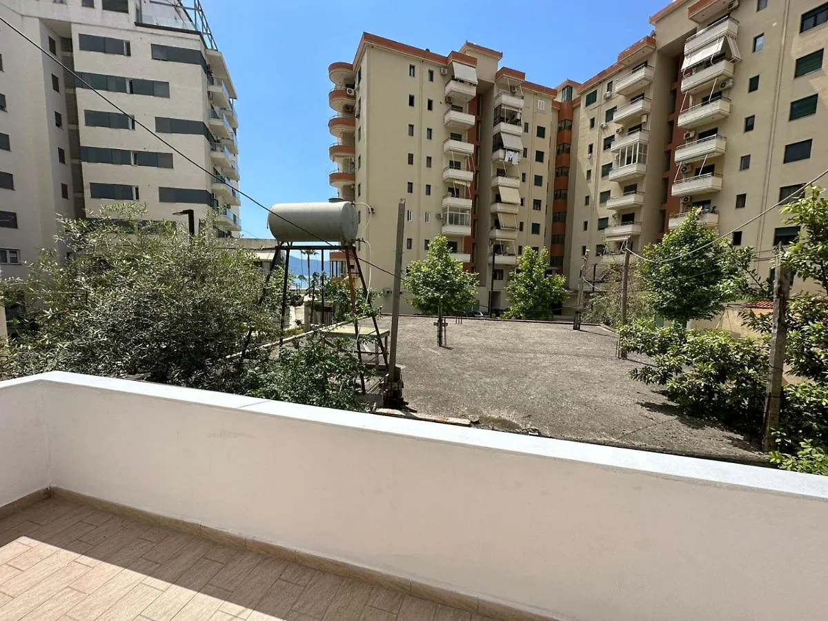 Vlora Villa With Private Parking Апартаменты
