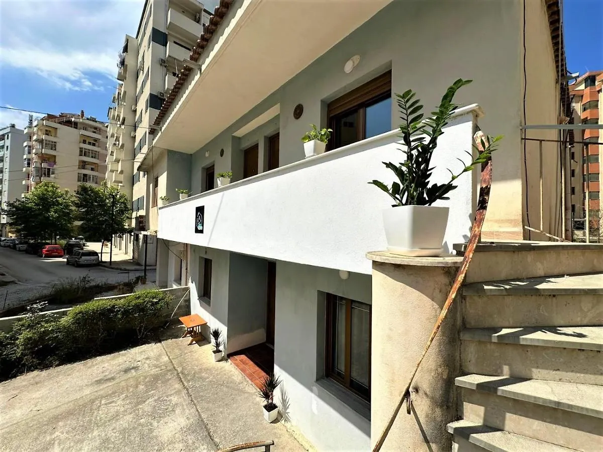 Vlora Villa With Private Parking Апартаменты Влёра